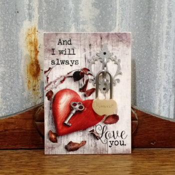 Love you plaque with Lovelock